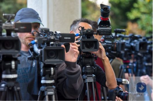 Јавните пари во медиумите ја убија новинарската критика