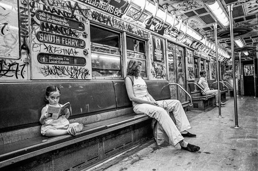 Девојче што чита, Менхетен, 1981
