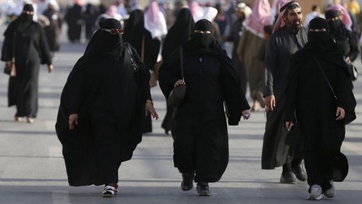 Саудиска Арабија им дозволи на жените да одат во војска
