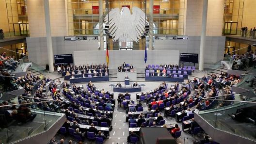 Германскиот Бундестаг изгласа почеток на преговори за влез на земјава во ЕУ