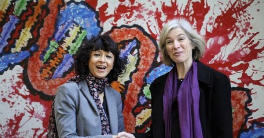 Нобеловата награда за хемија споделена од две жени