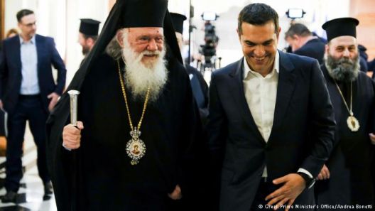 Грчката држава и црква се разведуваат