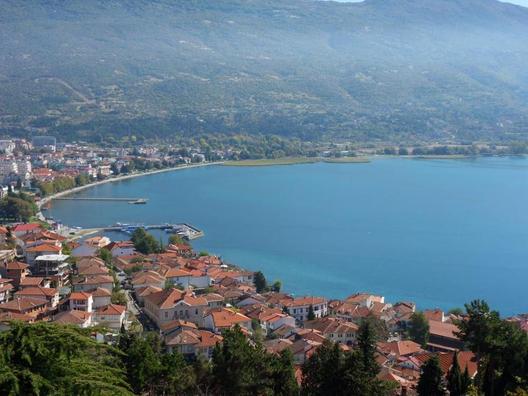 „Охрид СОС“: И по 20 години славење на Ден на езерото, тоа е еколошки нефункционално  
