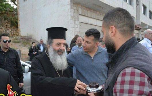 Муслимани во Јордан ги чуваат црквите за да ги заштитат христијаните