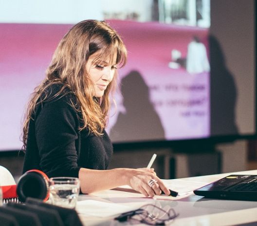 Во МСУ предавање на Кејт Фаул, кураторка во Гараж Музејот во Москва