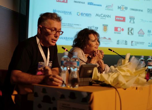 Разговор со Клаудија Кардинале на  фестивалот „Браќа Манаки“ во Битола