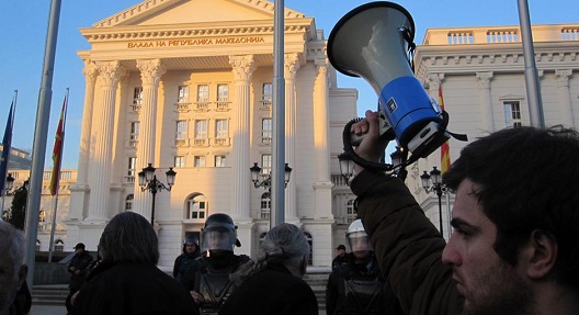 „Берлинер цајтунг“ за Македонија: „Како во некоја диктатура“