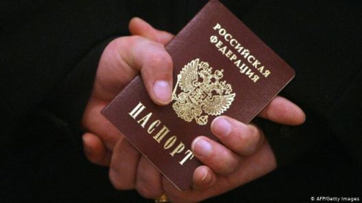 Московска политика на сила со руски пасоши